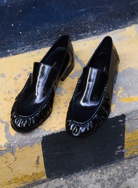 PrettyRiver手工开边珠褶皱乐福鞋女老钱亮面牛皮皮鞋一脚蹬单鞋