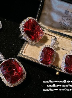 马亨盖复古轻奢鸽血红宝石耳环 名媛气质年会镀18K金长方锆石项链