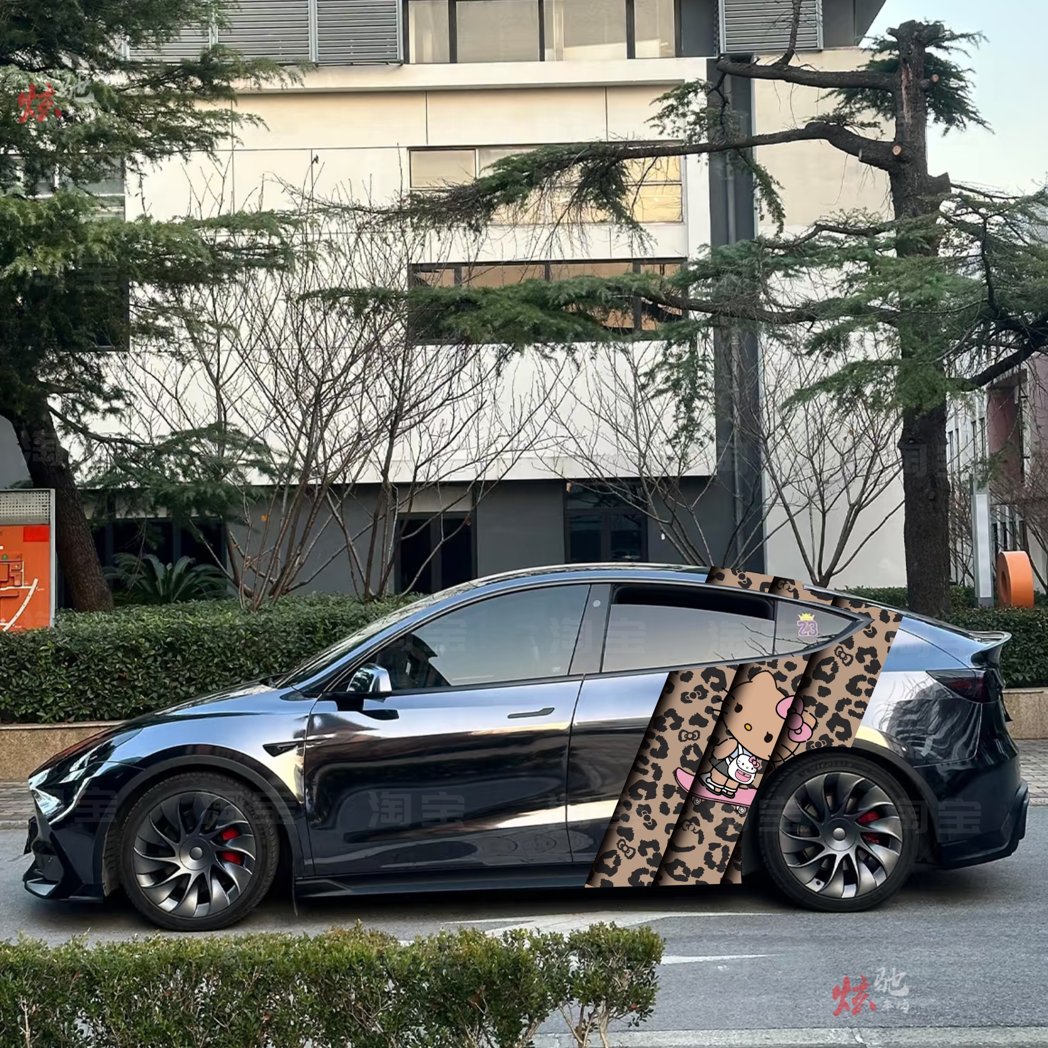 蔚来ET5T特斯拉modelY3车贴拉花黑皮KT猫 豹纹凯蒂猫卡通贴纸定制