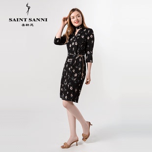 R591 柔舒适收腰印花连衣裙女 圣轩尼连衣裙女2020新款 V领修身