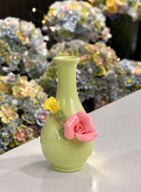 景德镇陶瓷小花瓶立体花朵桌面摆件手工装饰品精致温馨家居装饰