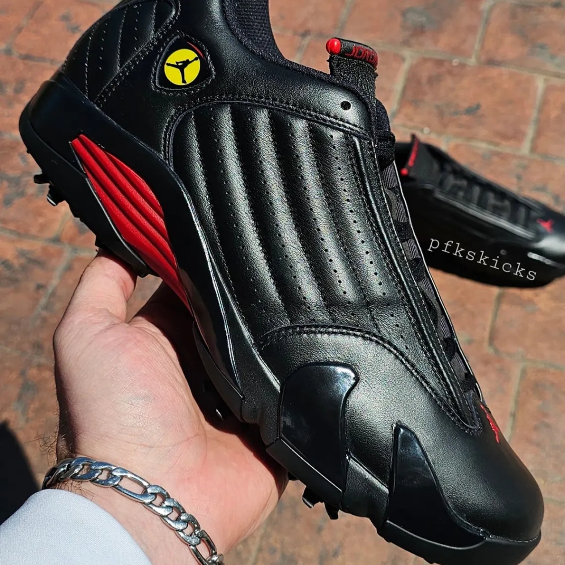 Jordan男黑色高尔夫球鞋带钉Golf