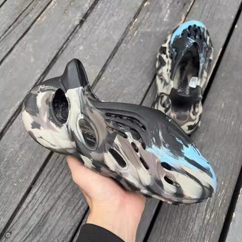 Adidas阿迪炫彩运动凉鞋洞洞鞋