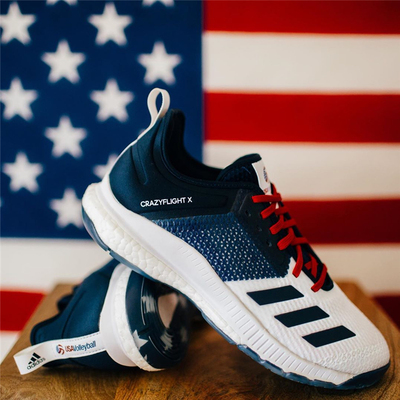 Adidas阿迪达斯男女排球鞋美国版