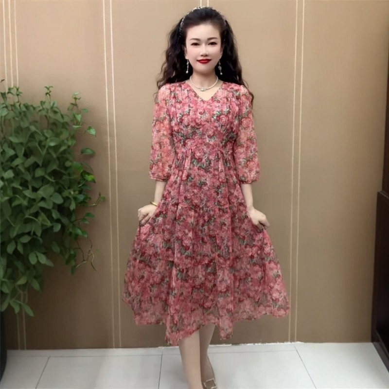 夏季七分袖双层网纱连衣裙宽松遮肚显瘦时尚洋气减龄中长款碎花裙
