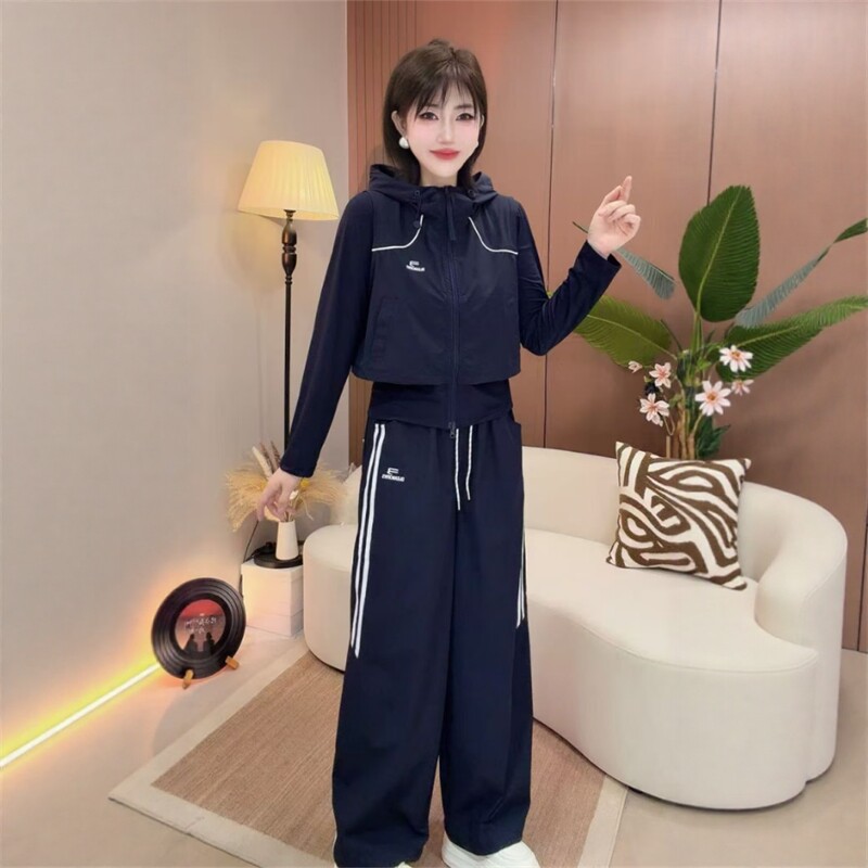 秋季新款休闲运动套装女拉链连帽假两件拼接上衣直筒裤洋气两件套