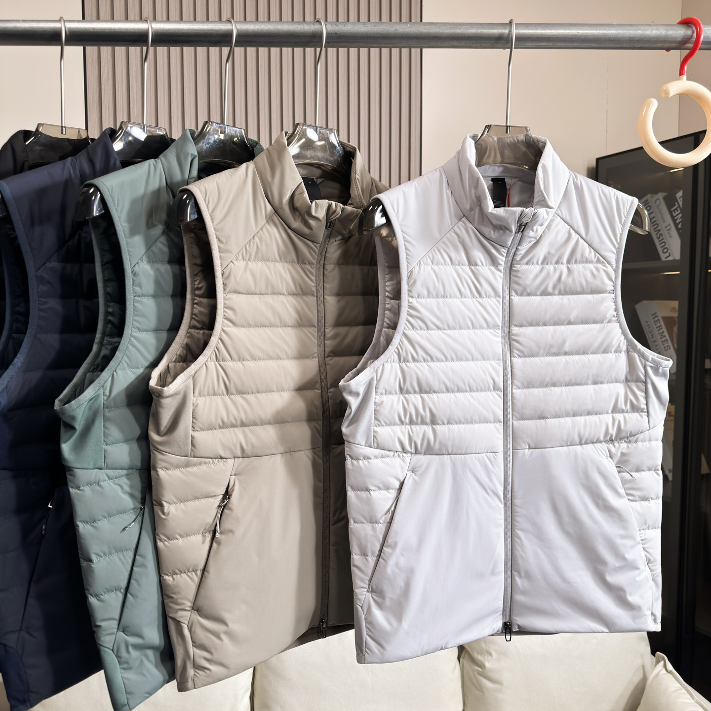 防风防泼水户外保暖羽绒马甲男女