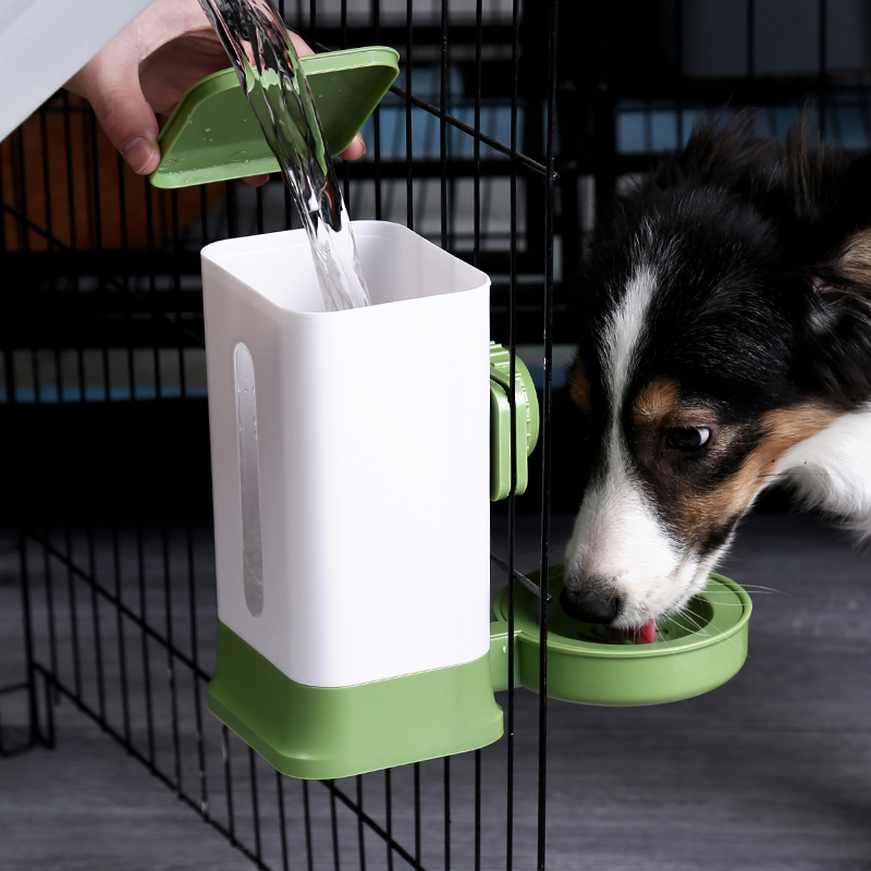 大容量喝水神器宠物用品猫狗围栏挂笼喂水器喝水碗开盖饮水器悬挂