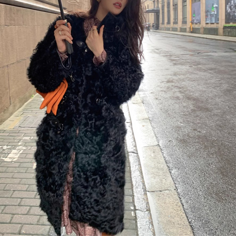 龙喜儿羊羔毛过冬皮草大衣外套