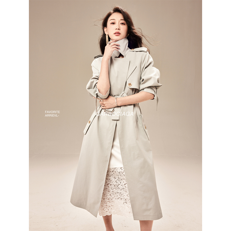 龙喜儿料耗4米风琴褶风衣