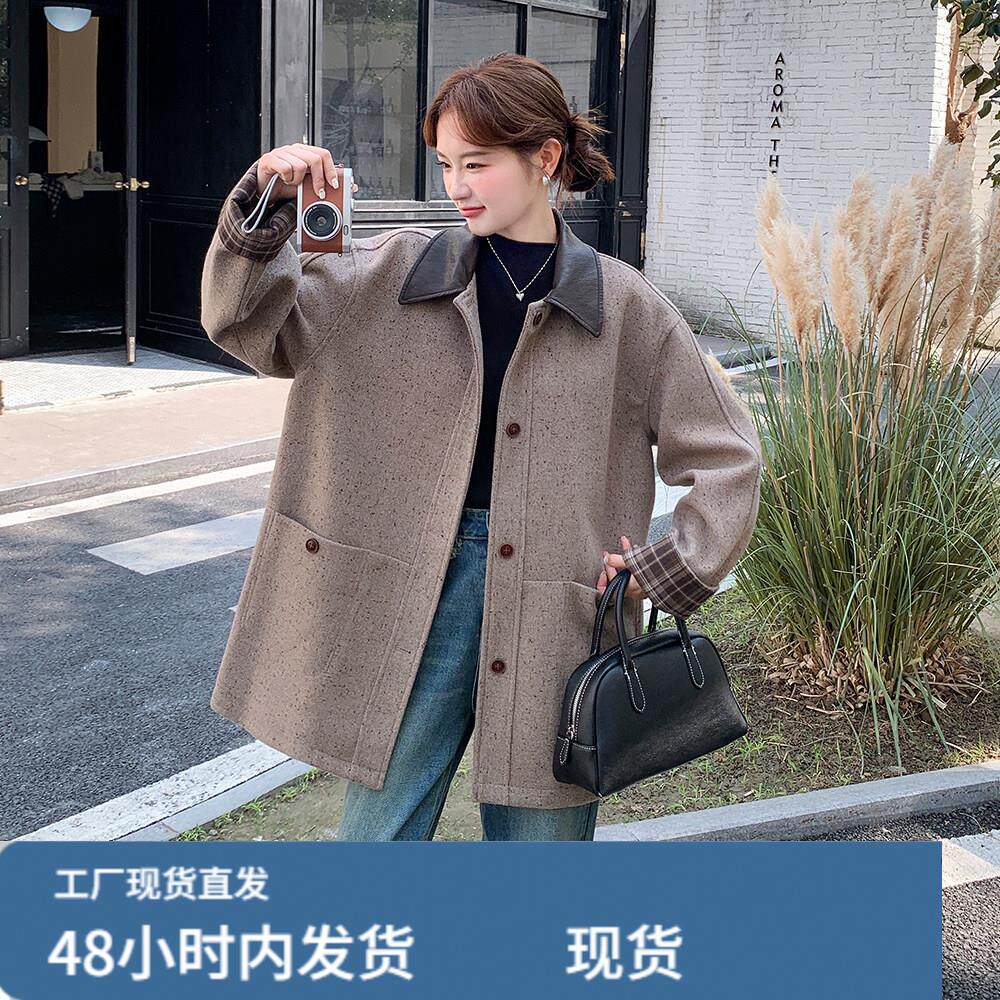 巴恩风拼皮翻领毛呢外套女秋冬超火好看高级小众加厚夹棉呢子大衣