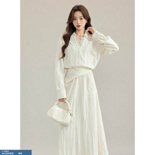 法式V领蕾丝花边长袖衬衫连衣裙秋季新款高级感收腰显瘦气质长裙