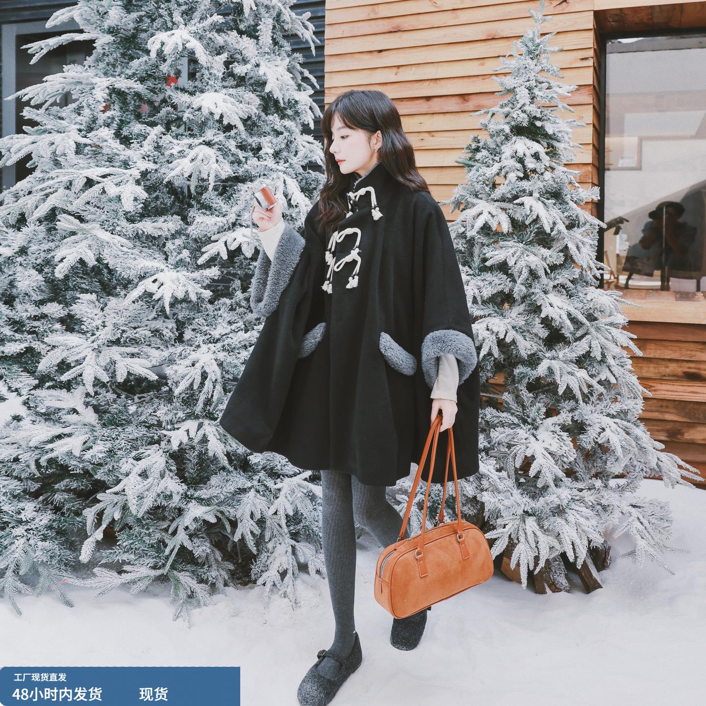 黑色慵懒风巨好看的毛呢外套女秋冬季2025新款斗篷型中长款呢大衣