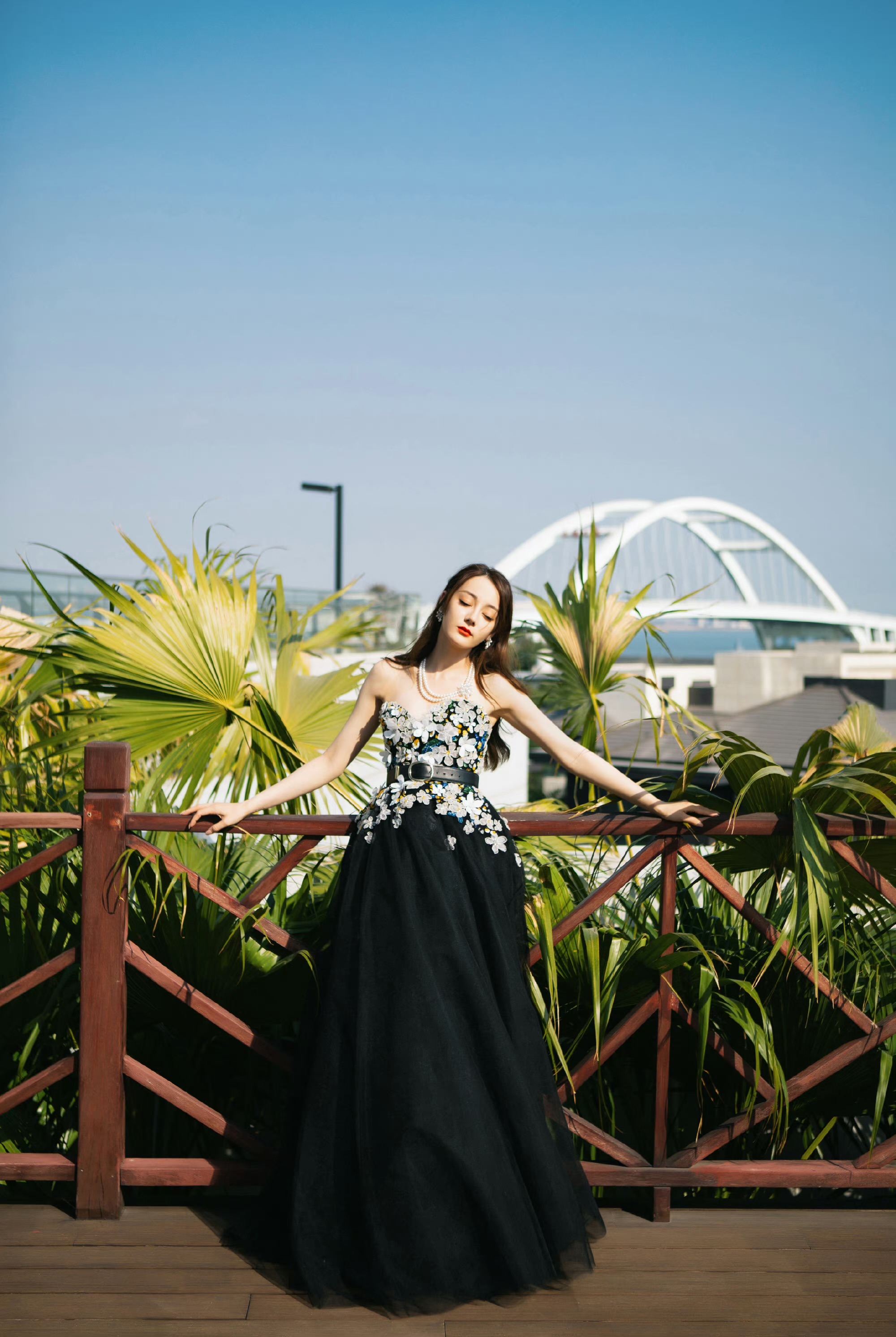 晚礼服纯手工缝制优雅遮肉显瘦