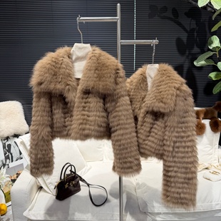 【富士初雪】贵气感狐狸毛翻领皮草秋冬高级感毛毛保暖外套
