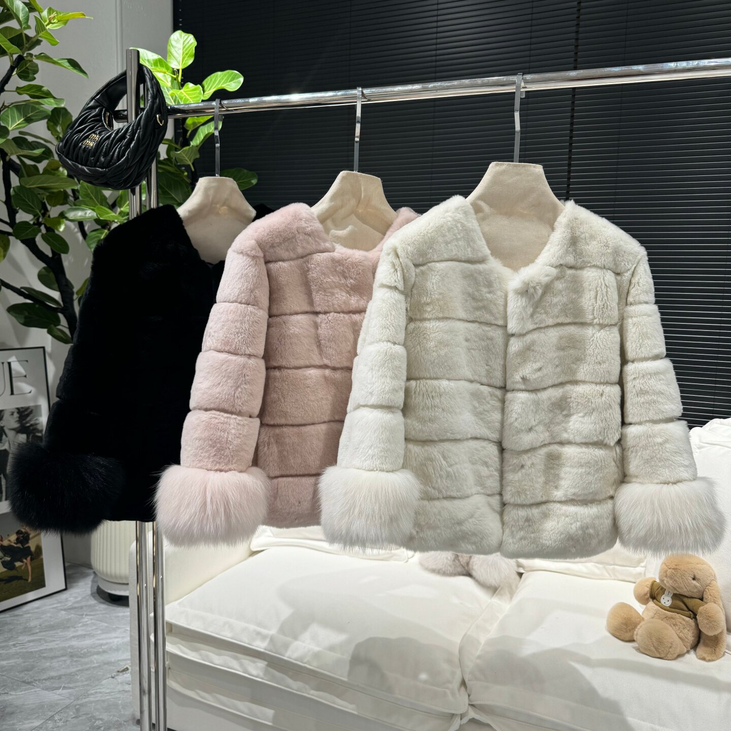 『贵气姐姐』进口獭兔狐狸