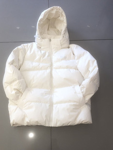 贵人鸟2023冬季新款女子带帽短款羽绒服时尚休闲外套2035A80