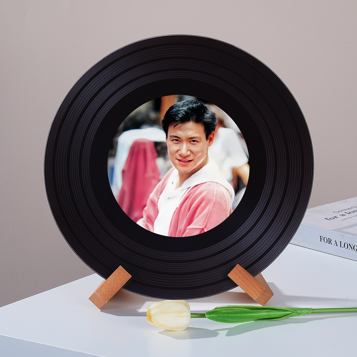 张艺兴高档玻璃黑胶唱片创意摆件