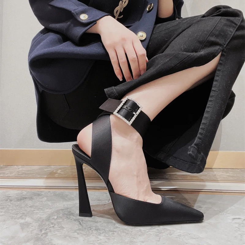 2024夏新款夜场黑色高跟鞋方头细跟超高跟水钻绸缎性感包头凉鞋女