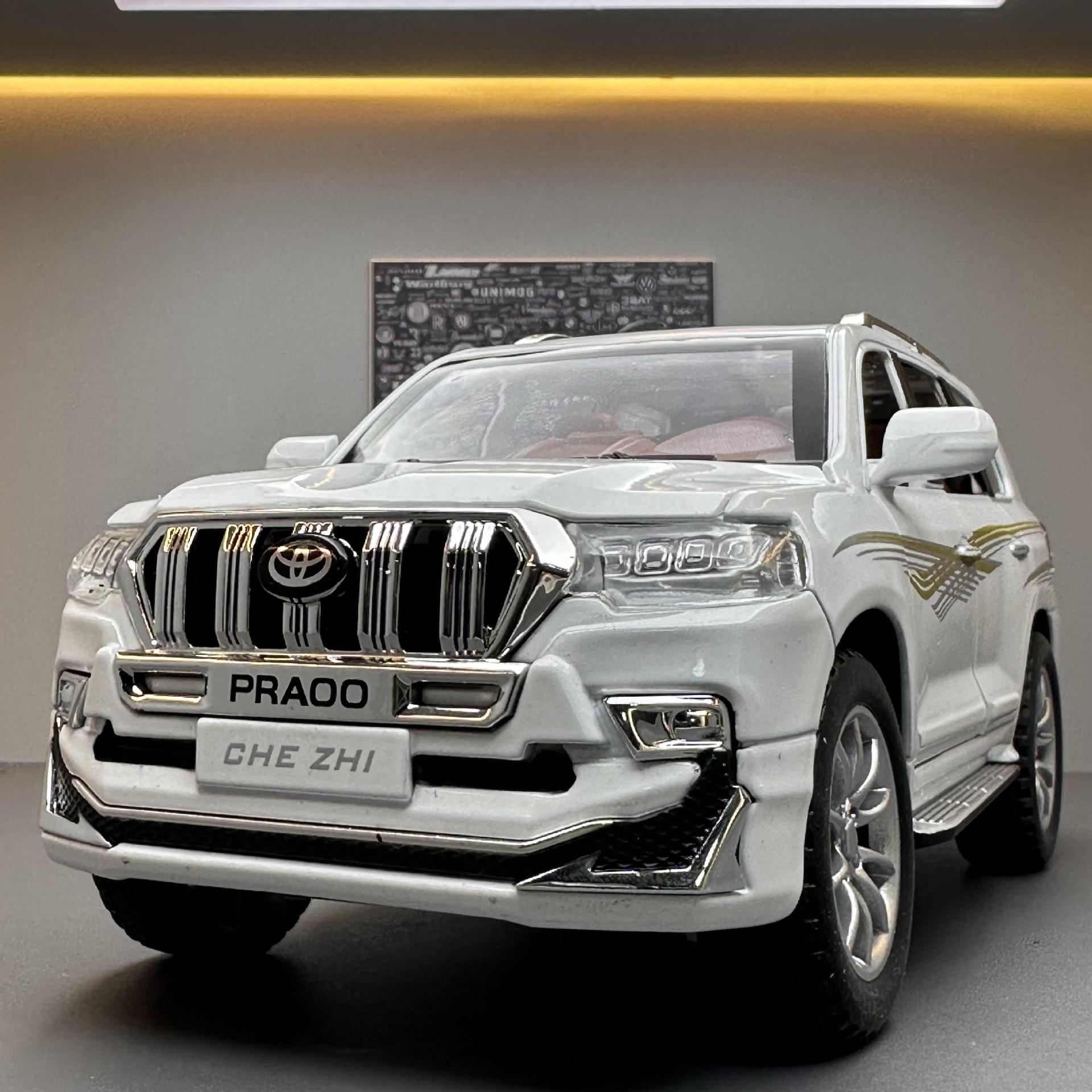 车致合金车模1:24丰田普拉多越野车带声光回力玩具车音乐模型摆件