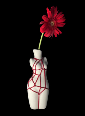 捆绑花瓶绳艺插花器人体花瓶