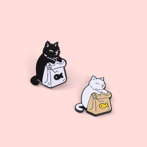 猫咪可爱日系胸针金属情侣