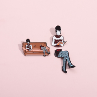 阴间大法师胸针莉迪亚热性游戏别针恐怖金属徽章衣服包包装饰品