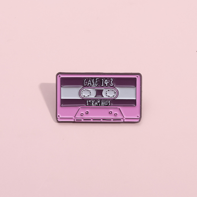 StrayKids收音机卡通磁带徽章