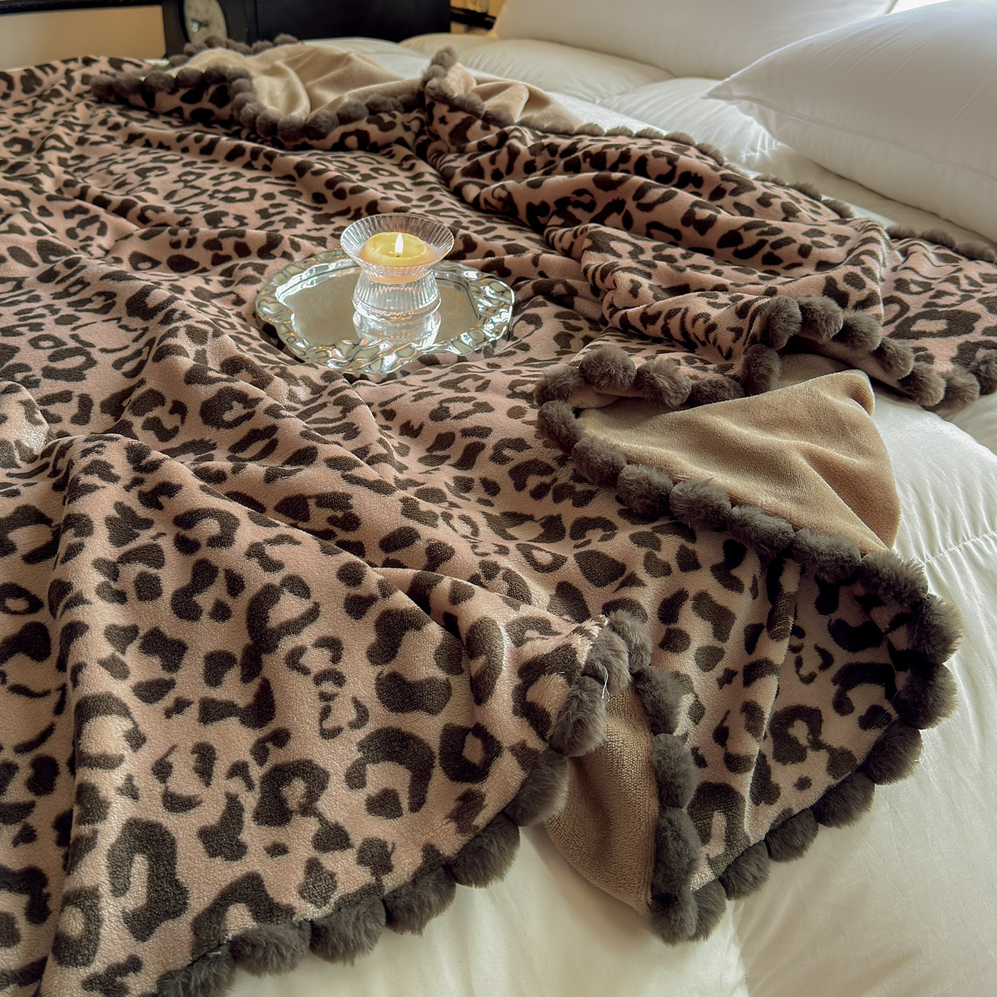 法式复古风双面牛奶绒双层毛毯球球边豹纹休闲毯沙发盖毯午休毯子,床上用品,休闲毯/毛毯/绒毯,淘宝优惠券,粉丝福利购,淘宝优惠卷