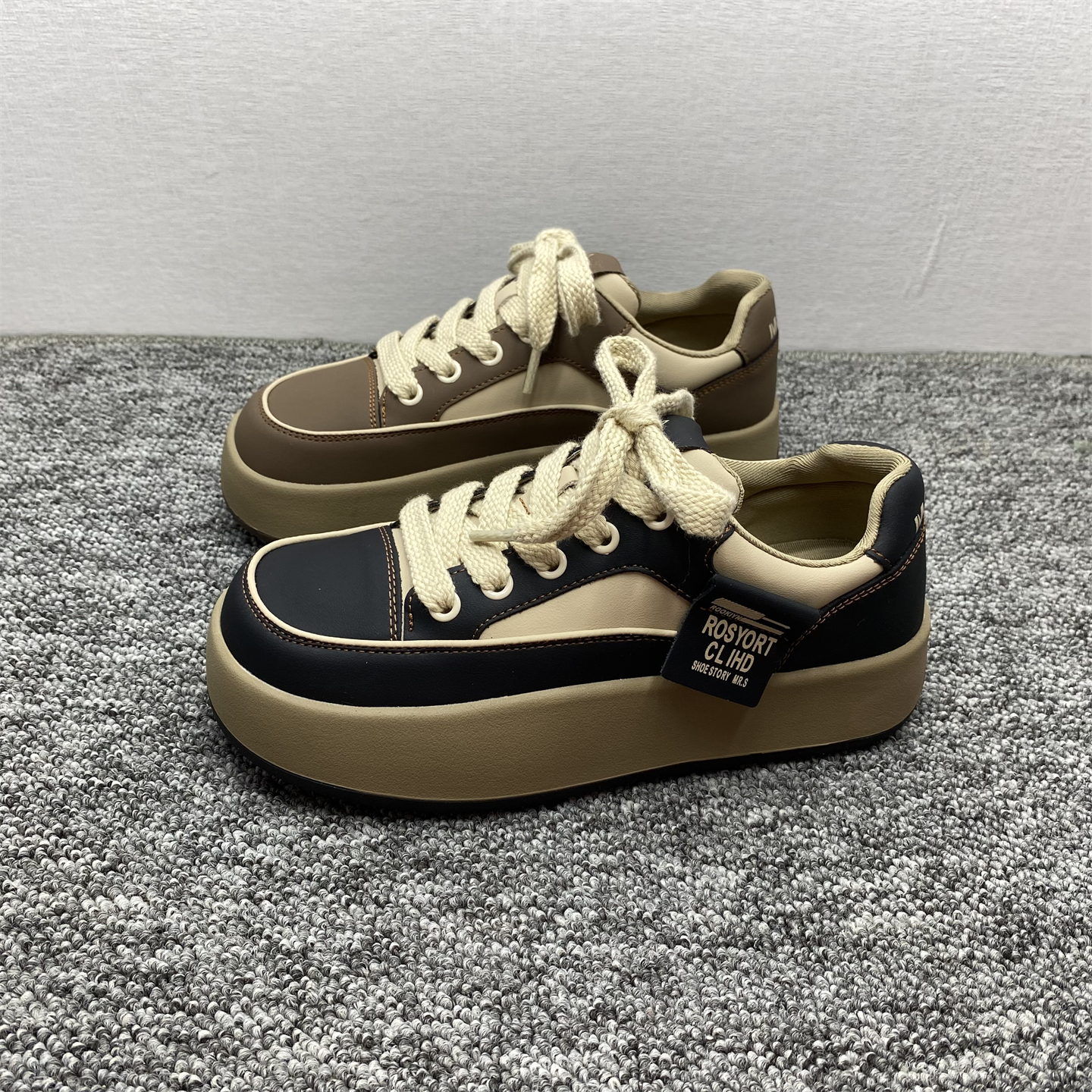 特价清仓处理韩版复古系带板鞋女春秋厚底舒适拼色百搭运动休闲鞋