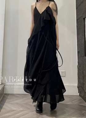 ISAEI - 黑色鱼骨立裁连衣裙 PARTOU品牌集合店
