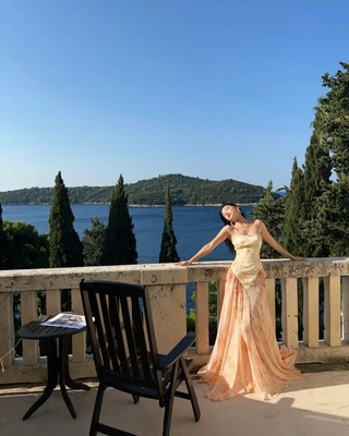 PengTai药染印花抹胸连衣裙