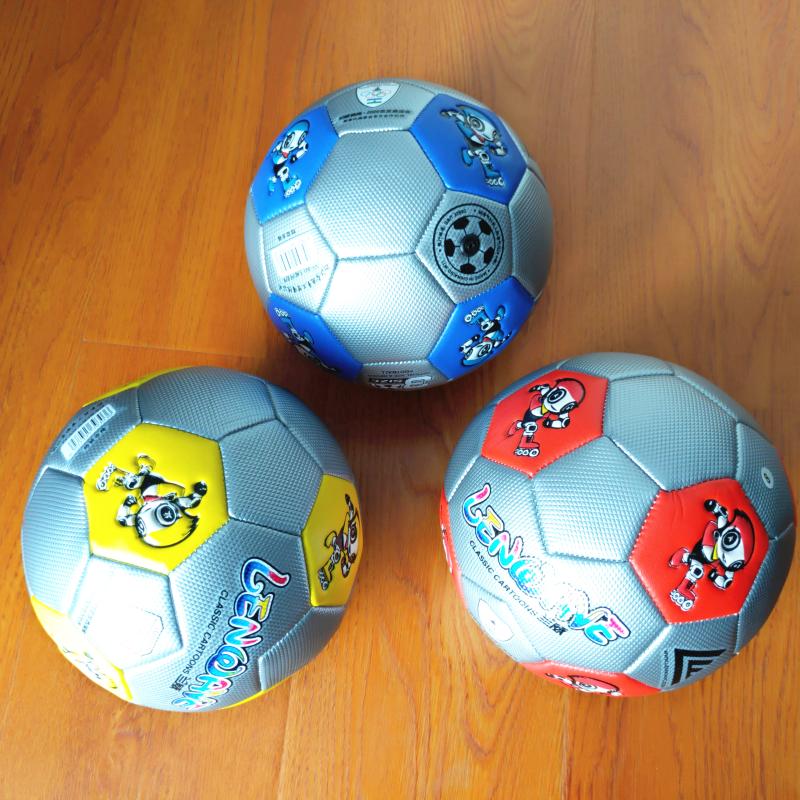 兰威喜羊羊YY303儿童足球卡通3号幼儿园小朋友练习球小学生PU足球