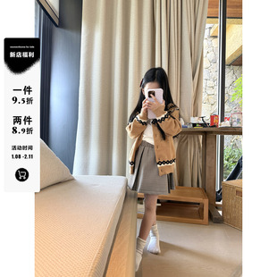 MOMENTHOME莱宝费尔岛卡其色毛衣开衫童装单排扣圆领女童针织外套