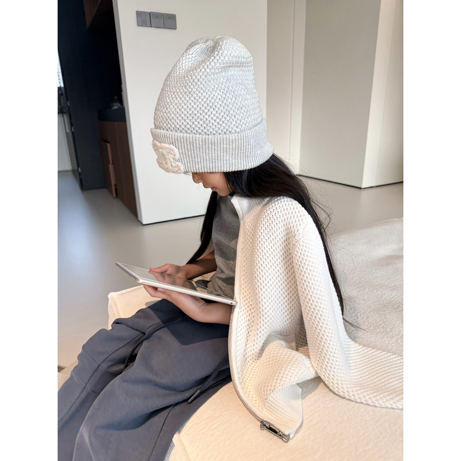 LaiLai童装 全棉品质感*柔软舒适秋冬女童气质拉链毛衣开衫