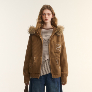 新款 2025冬季 官方授权 女可拆卸毛领肌理感刺绣开衫 AsGony毛针织衫