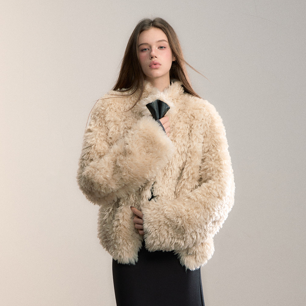 VIAPITTI正反两穿毛毛拼皮外套