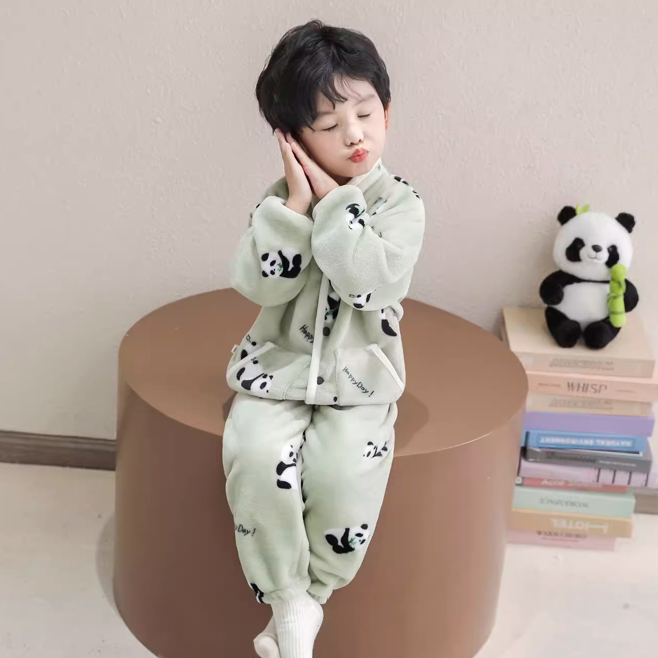 儿童睡衣秋冬新款法兰绒套装男童冬季加厚珊瑚女童儿童宝宝家居服