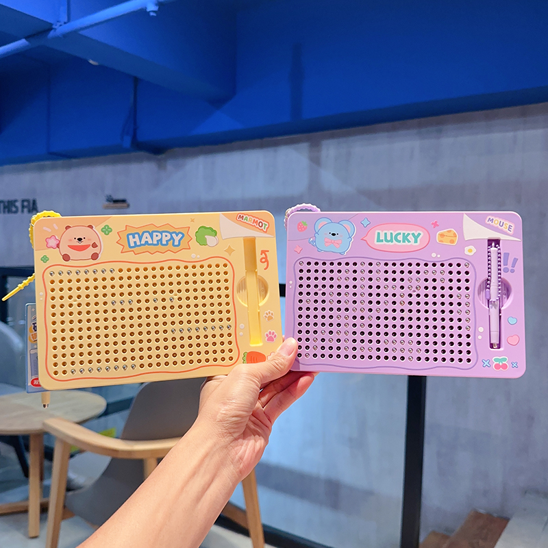 新品可爱解压趣味迷你萌友磁吸钢珠画板大号钥匙扣女卡通挂件礼品