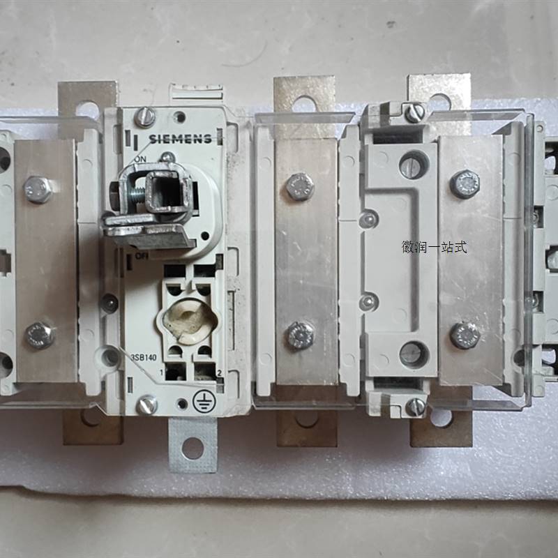 议价4AM5542-8DD40-0FA0变压器(KVA):0,8/3,4 4AM5拍前询价