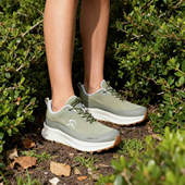 美国zeroland宽楦4E防水防滑户外缓震运动情侣跑鞋 户外丛林15km