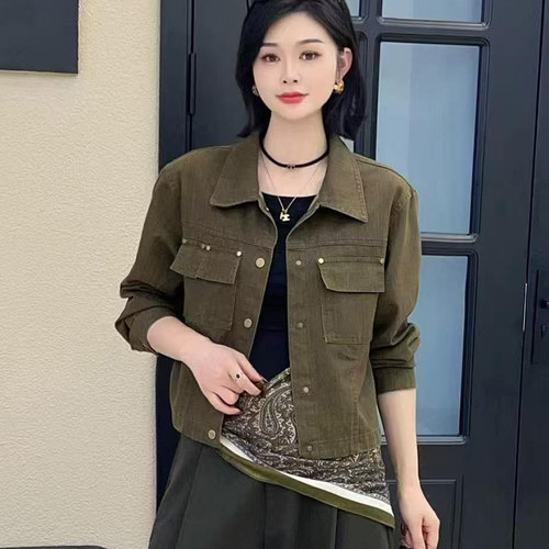 欧货高端2026秋季新款时尚百搭翻领单排扣短款军绿牛仔外套女上衣