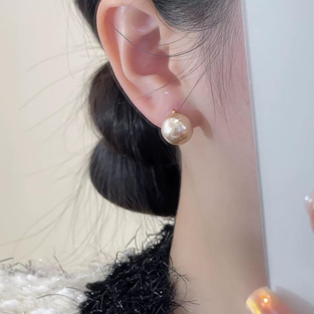 2025香槟色珍珠耳扣女小众轻奢气质百搭显白耳环新款爆款耳针耳饰