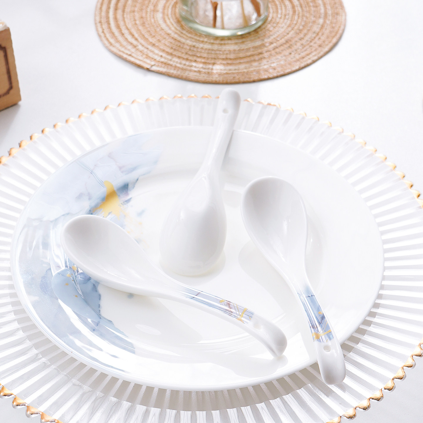 4个轻奢家用骨瓷小汤勺圆头勺长柄饭勺陶瓷喝汤小勺防滑汤匙调羹