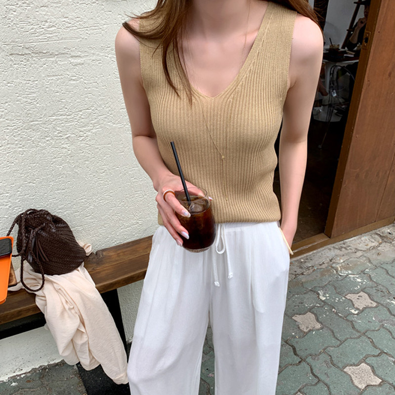 冰丝针织v领吊带背心女夏内搭白色打底衫外穿潮黑色短款无袖上衣