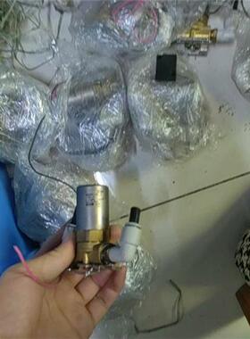 议价SMC电磁阀VDW31-5G-2-02-F拆机--议价商品
