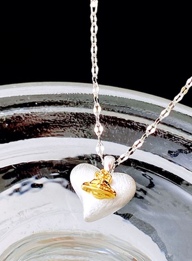 时尚简约拉丝撞色爱心土星项链