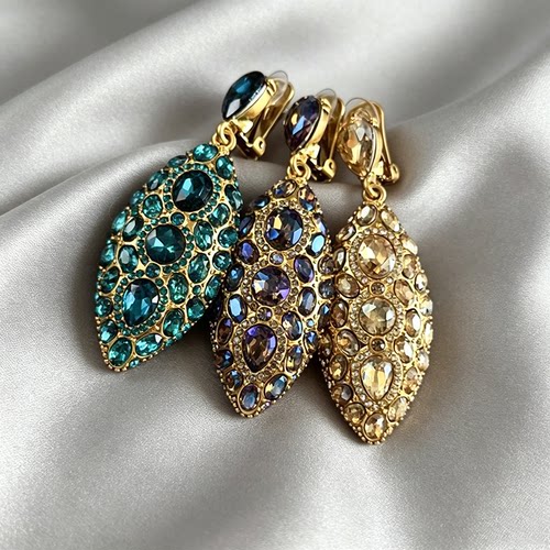 中古风oscar重工彩钻水滴形耳夹