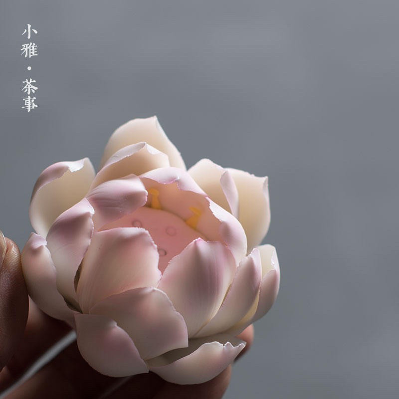 创意手捏陶瓷荷花 茶道香插座香托茶玩 手工瓷花茶席茶宠装饰摆件