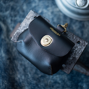 AirPods收纳小包钥匙包 美国霍尔文Horween皮革 山岩 户外小挂包